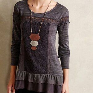 ANTHROPOLOGIE Greylace Tunic Charcoal Grey Knit Top Crochet Lace Ruffled Hem